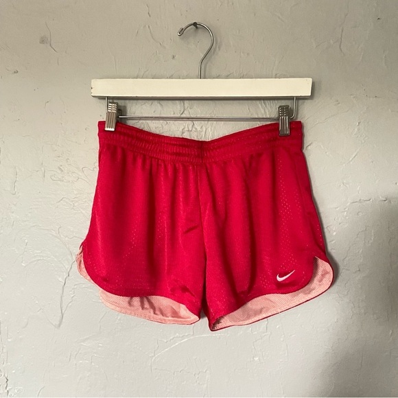 Nike Pants - Nike Women's Vibrant Red Athletic Shorts Elastic Waist Pull On sz small Soccer